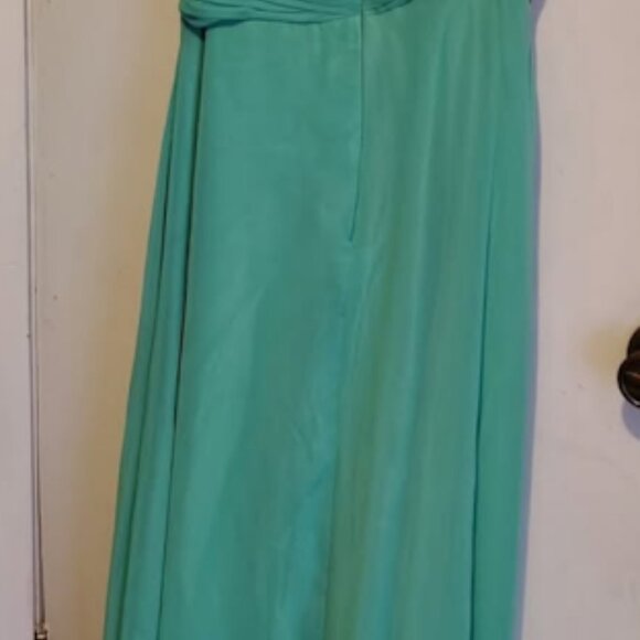 Wow! Prom & Pageant Dress - Picture 3 of 4